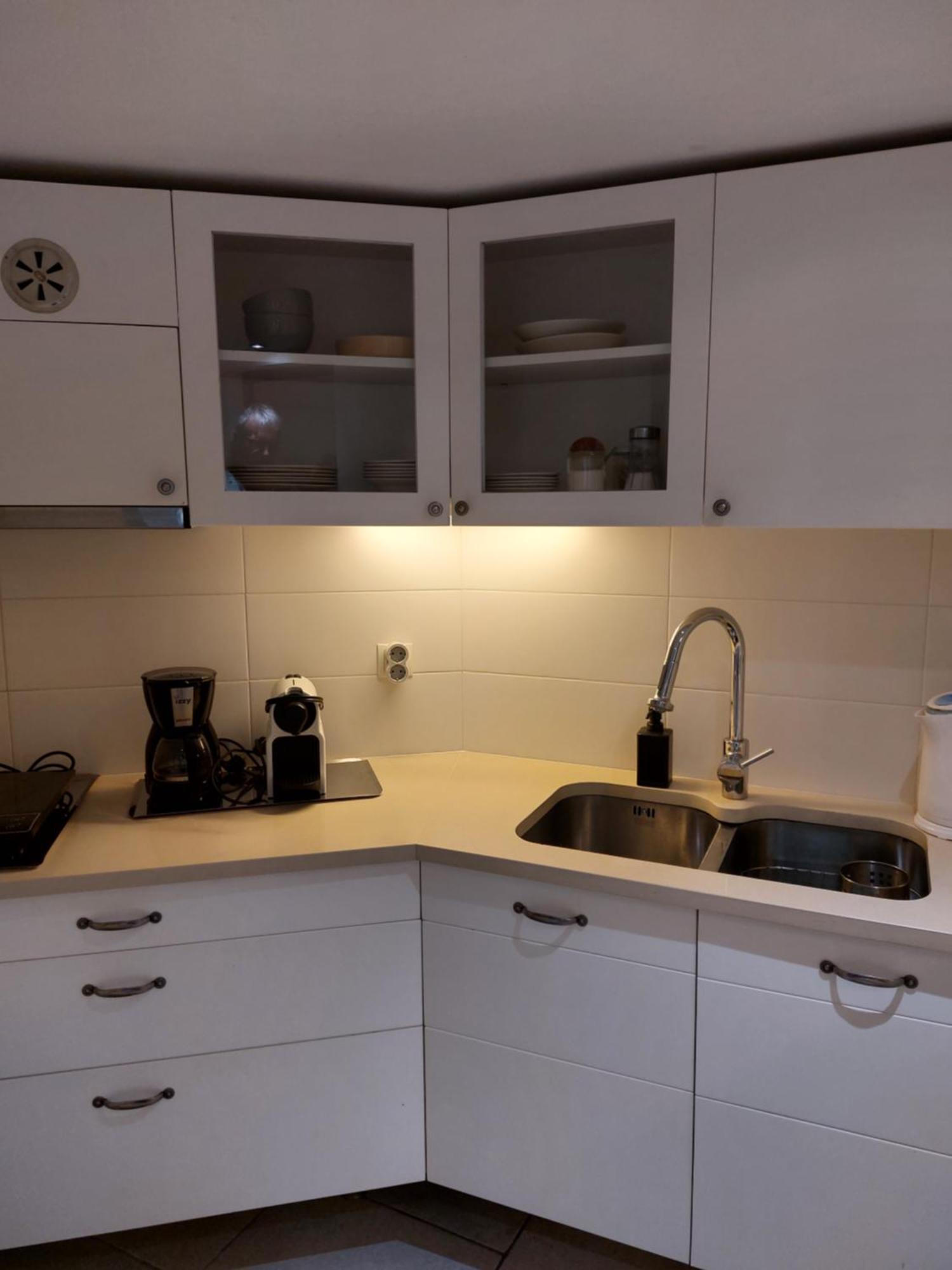 41 Homer Street * ארמופוליס